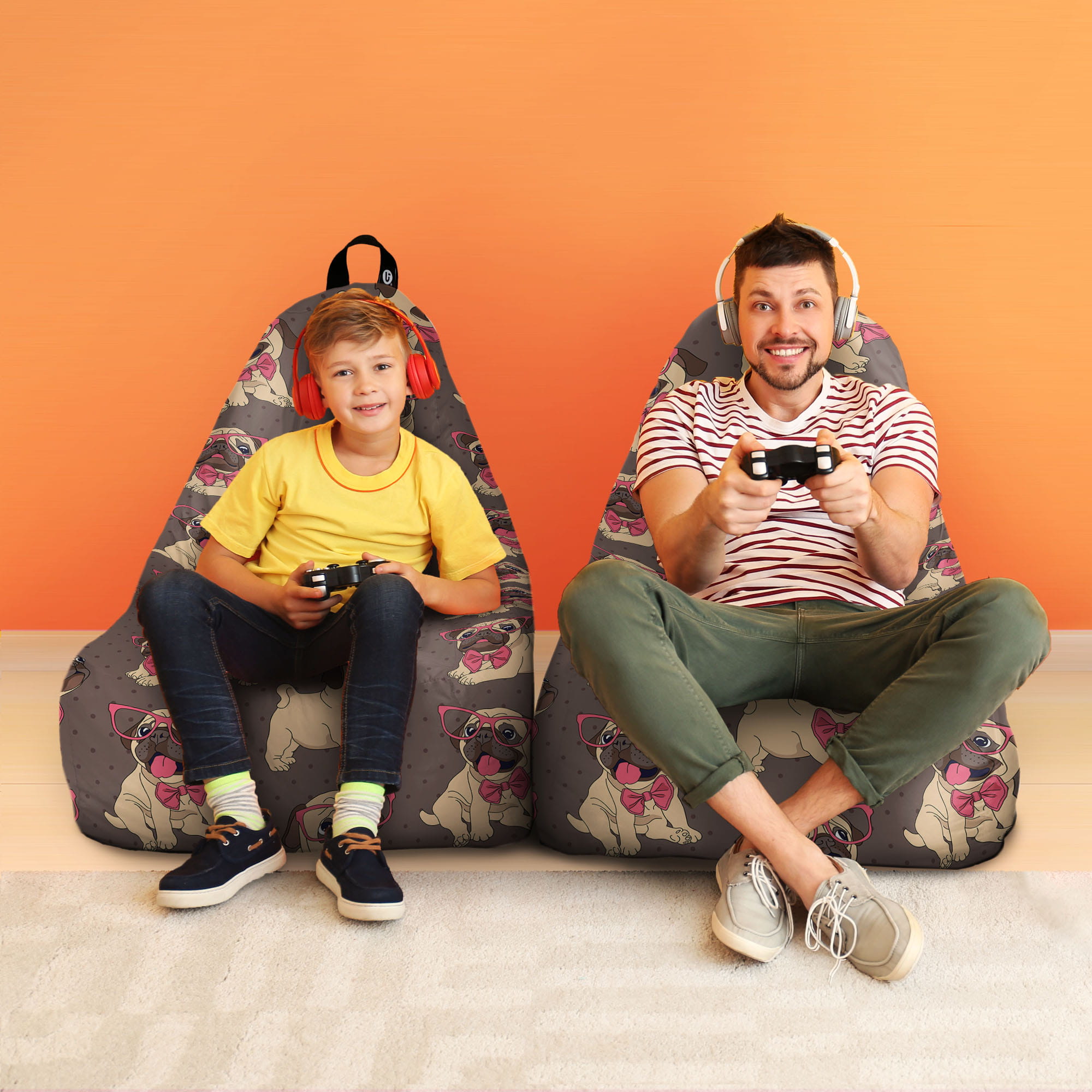 UNB-CHL-XL-EXT-151_02_pugs_cu_ochelari